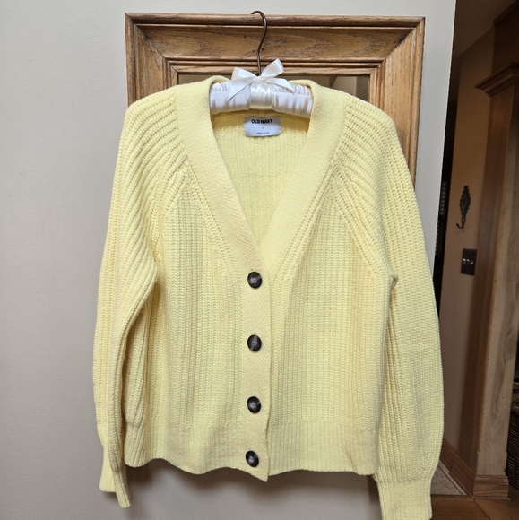 Old Navy Yellow Women's Cardigan Sweater - Picture 1 of 4